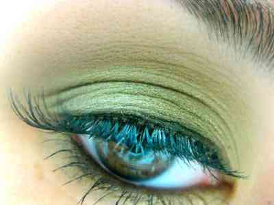 Фото макияж глаз в зеленых тонах фото