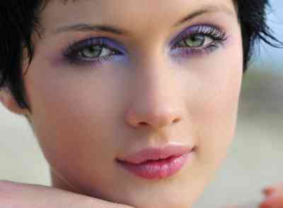 Макияж для голубо зеленых глаз и светлых волос