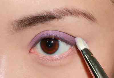 Как сделать кошачий макияж глаз пошагово