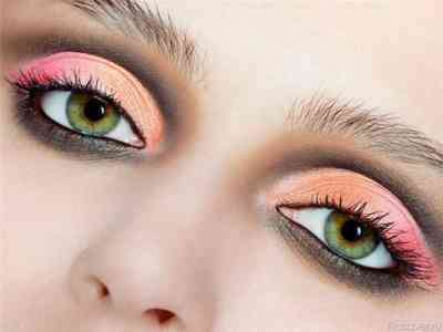 Как красить оливковые глаза