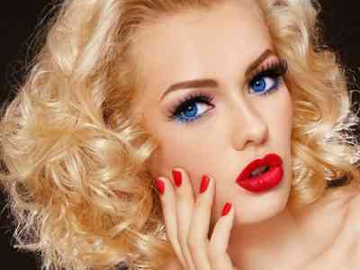 Как сделать макияж блондинке с серо голубыми глазами