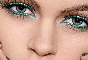 Как сделать вечерний макияж для голубых глаз