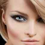 Поэтапно макияж для голубых глаз и русых волос фото