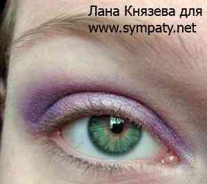 Макияж для зеленых глаз фиолетовый