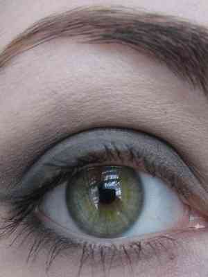 Свадебный макияж зеленые глаза темные волосы