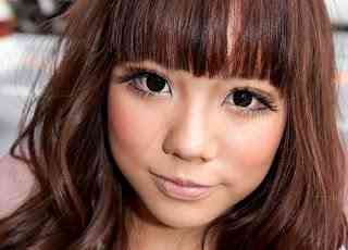 Как японки увеличивают глаза при помощи макияжа