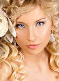 Какой макияж подойдет для блондинок с голубыми глазами