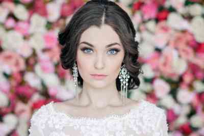 Свадебный макияж для голубых глаз для брюнеток фото