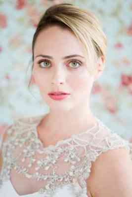 Свадебный макияж для блондинки с серыми глазами фото