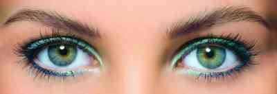Дневной макияж для темно зеленых глаз