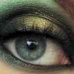 Красивый дымчатый макияж для зеленых глаз