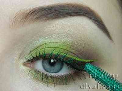 Макияж для карих глаз в зеленом цвете