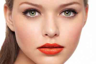 Нежный макияж для зеленых глаз