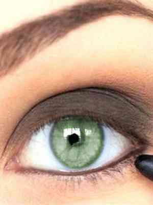Вечерний красивый макияж для зеленых глаз фото
