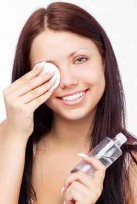 Можно ли средством для снятия макияжа с глаз снимать макияж с лица