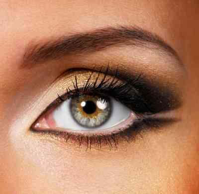 Как сделать растушеванный макияж глаз
