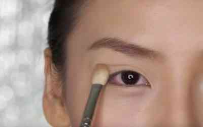 Как расширить узкие глаза с помощью макияжа