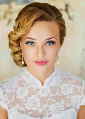 Свадебный макияж для голубых глаз и русых волос фото пошагово